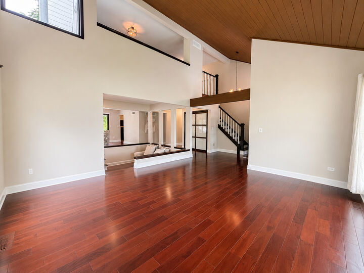 Property Photo: 5N961 Ravine Drive IL 60175