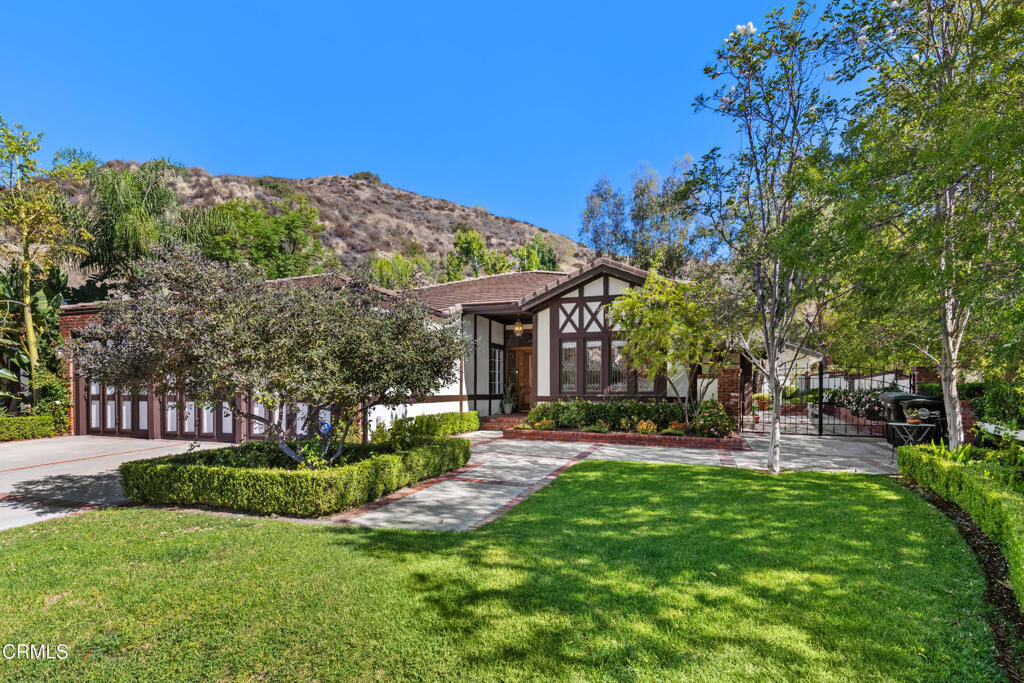 Property Photo:  1153 Old Phillips Road  CA 91207 