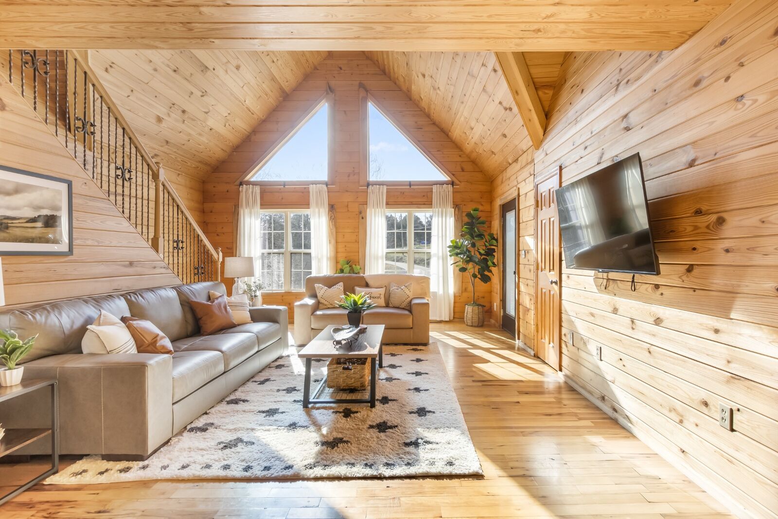 Property Photo:  452 Liberty Chapel Rd  TN 37122 