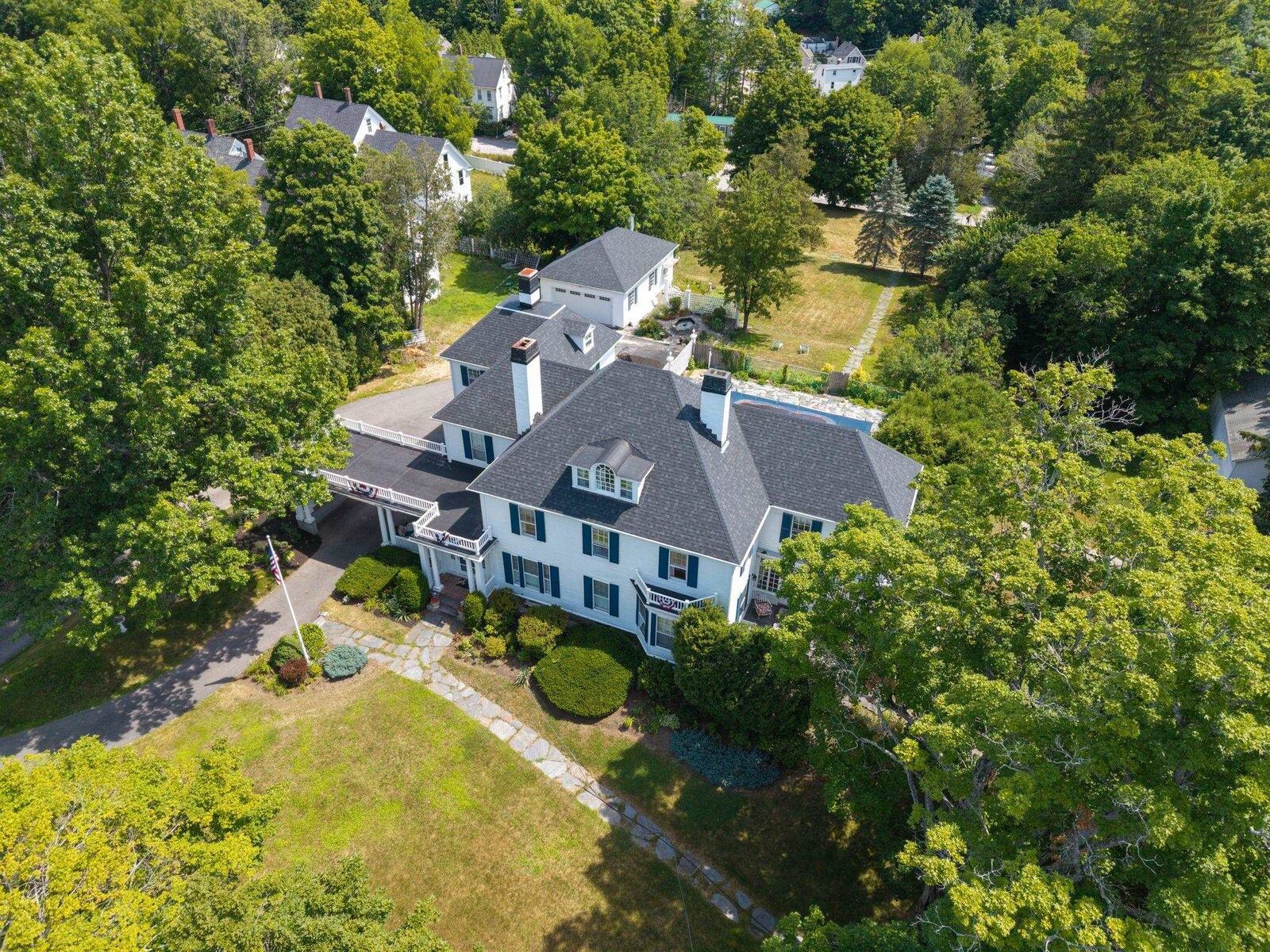 Property Photo:  555 Main Street  NH 03835 
