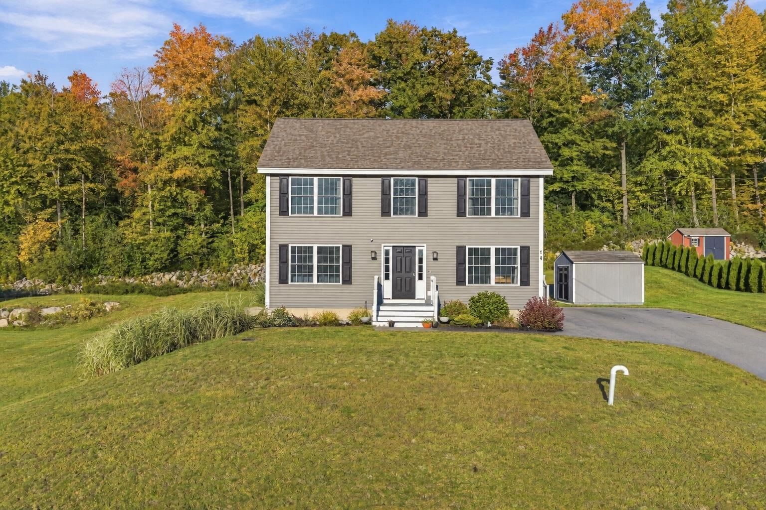 Property Photo:  75 Timber Ridge Drive  NH 03055 