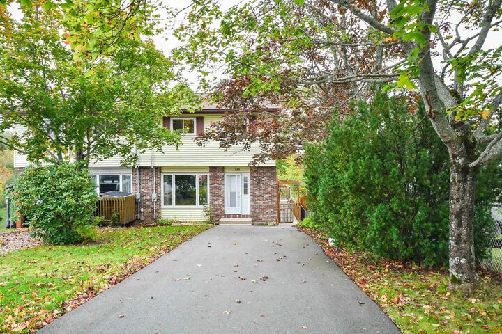 Property Photo:  123 Gloria Court  NS B4E 1Y1 