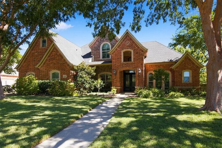 Property Photo:  6505 Champion Way  TX 76034 