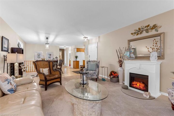 Property Photo:  175 Victoria Street 31  ON N3Y 5L8 