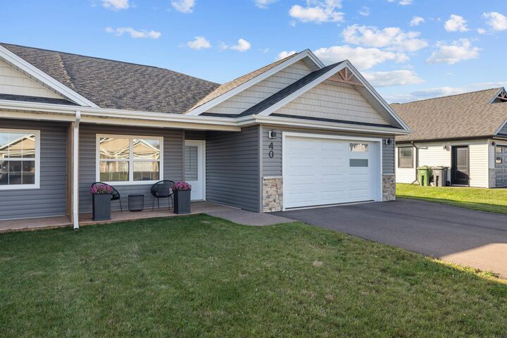 Property Photo: 40 Samantha Lane PE C0A 1H0