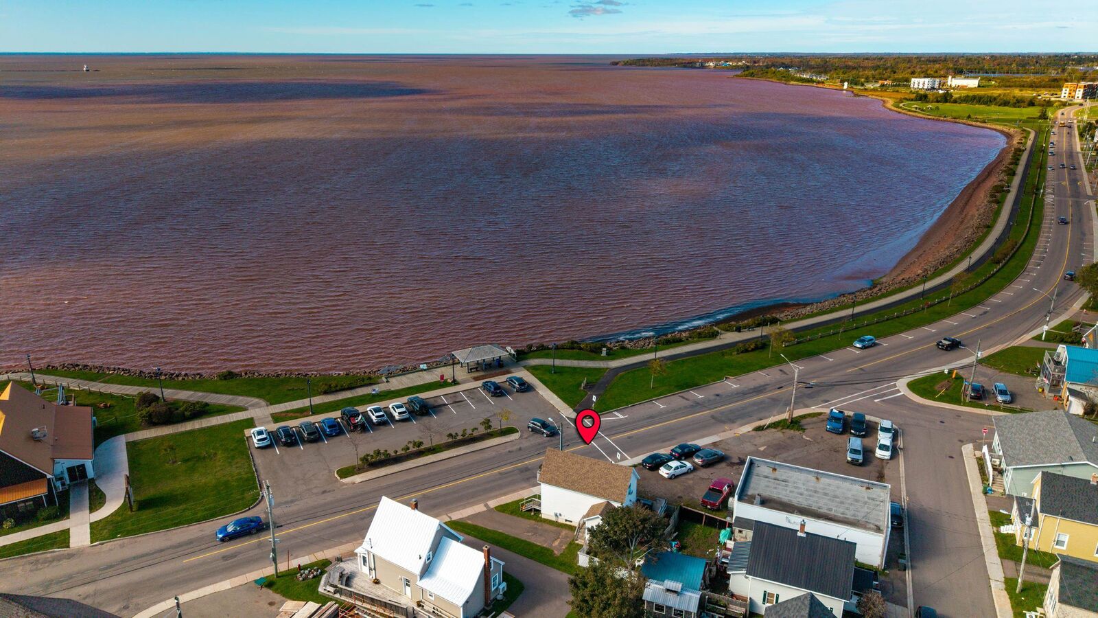 Property Photo:  393 Water Street  PE C1E 1X6 
