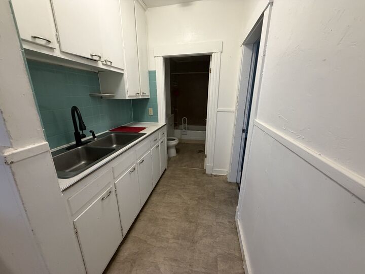 Property Photo:  99 Cross St 2R  MA 01550 