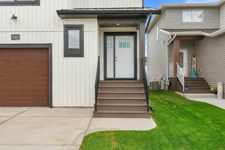 Property Photo:  130 Norseman Close  AB T4S 1N1 