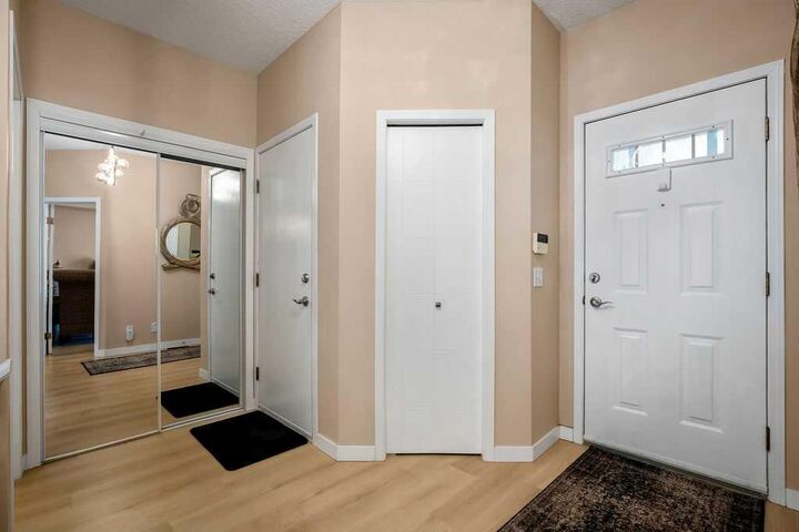 Property Photo:  72 Millside Drive SW 56  AB T2Y 3G8 