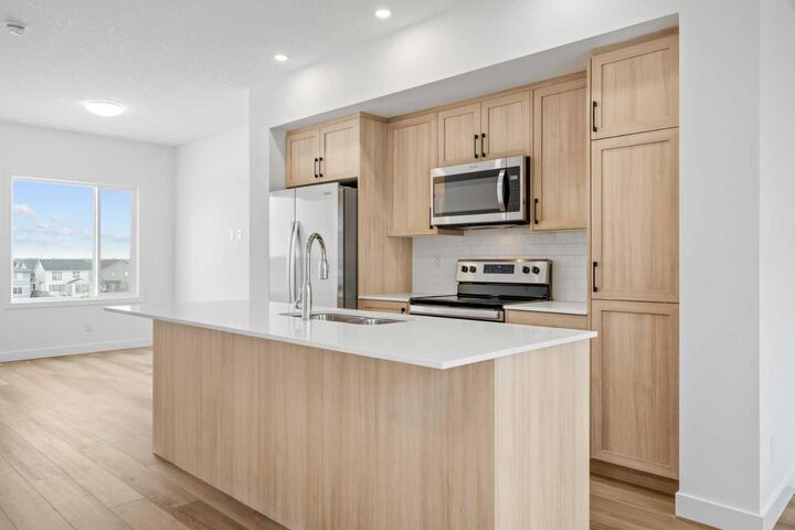 Property Photo:  25 Wildwoods Court SW 1308  AB T4B 5V8 