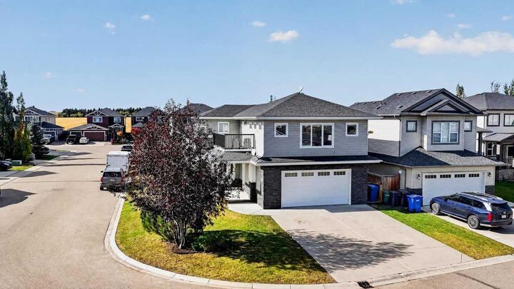 Property Photo:  717 Ranch Crescent  AB T0M 0N0 