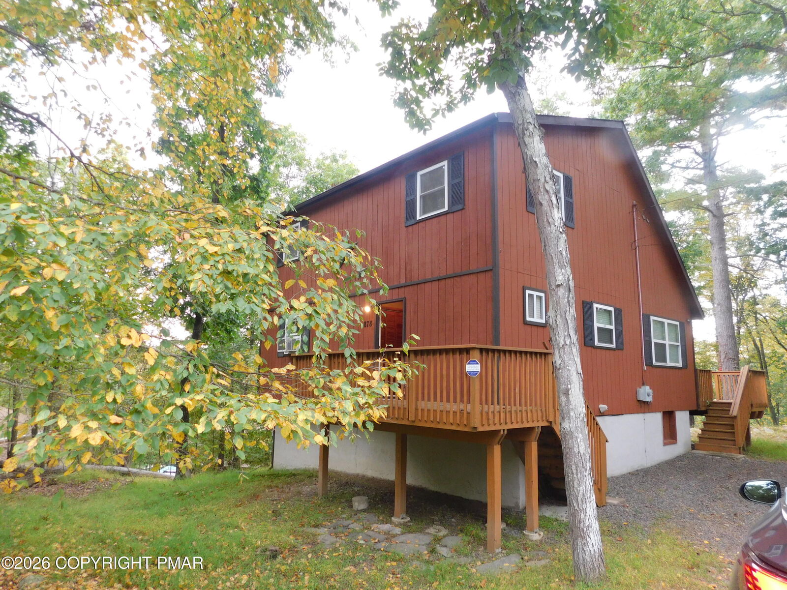 Property Photo:  