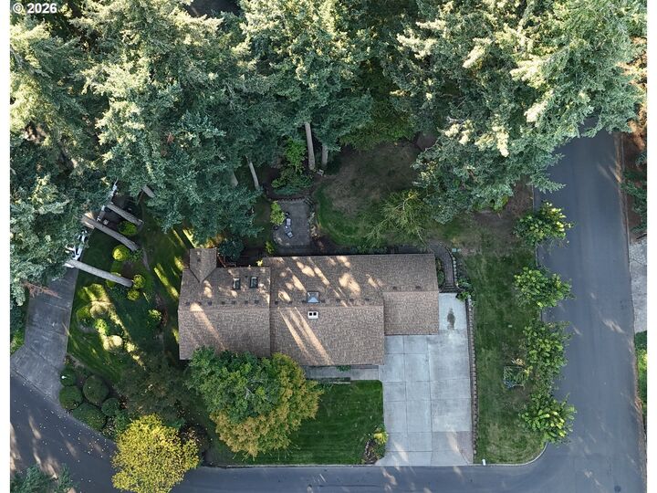 Property Photo:  21105 SW Killarney Ct  OR 97062 