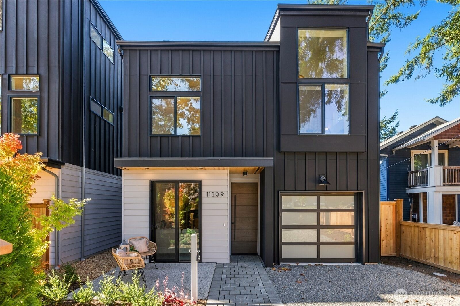 Property Photo:  11309  Goodwin Way NE  WA 98125 