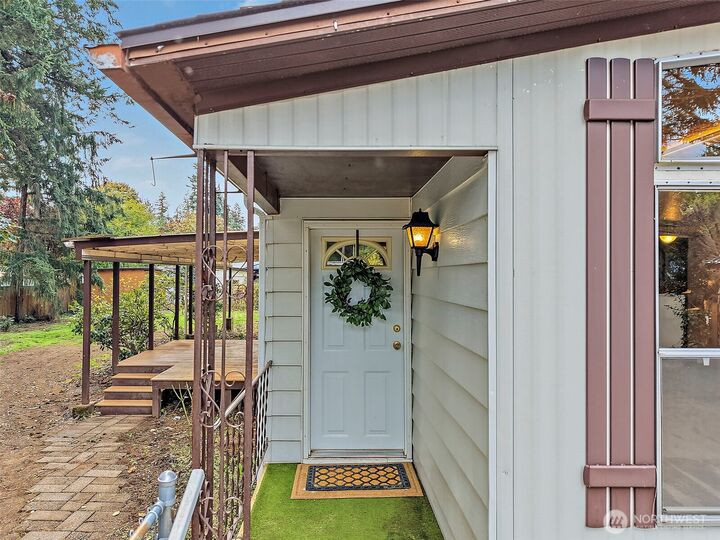 Property Photo:  22159  SE 275th Ct  WA 98038 