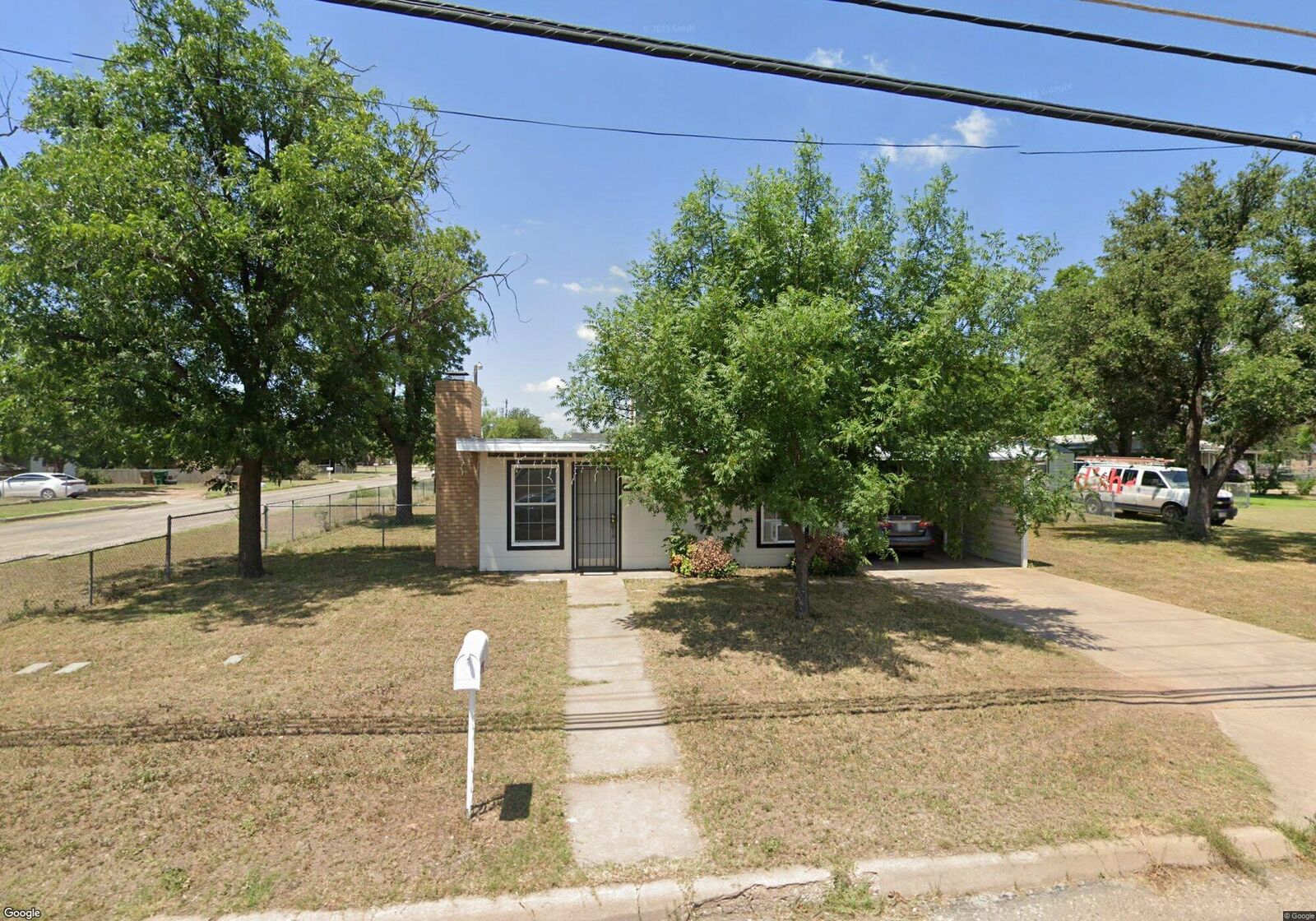 Property Photo: 1103 N Garfield Street TX 76901
