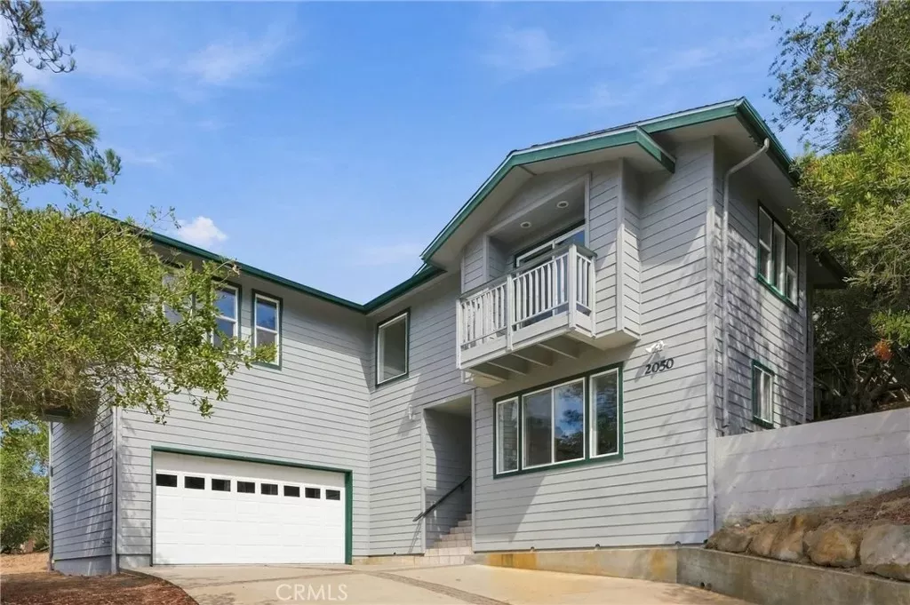 Property Photo:  2050 Pierce Avenue  CA 93428 