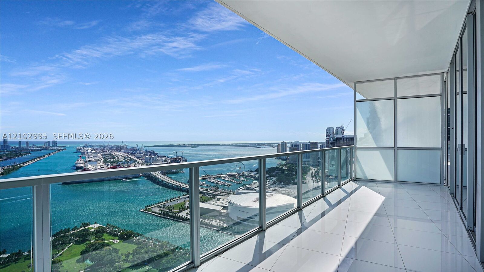 Property Photo:  1100 Biscayne Blvd 5202  FL 33132 