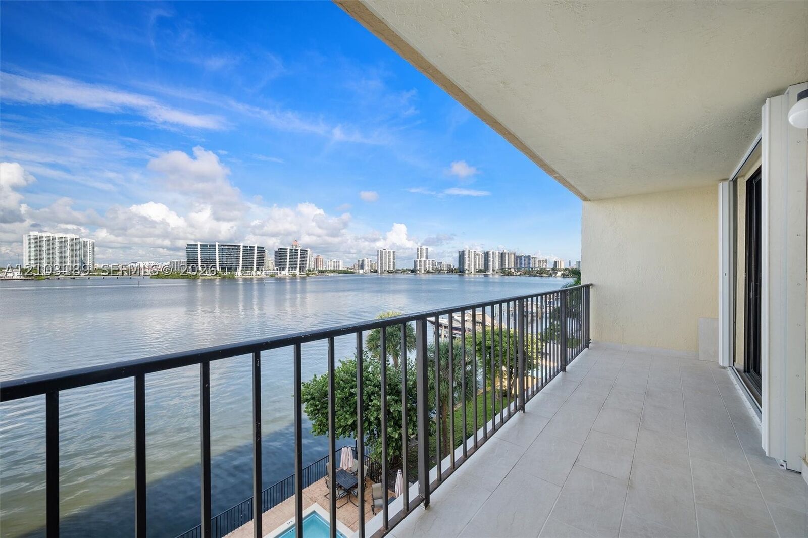 Property Photo: 17878 N Bay Rd 404 FL 33160