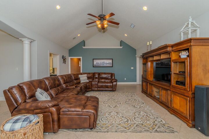 Property Photo:  6120- Westchase Loop  TX 77657 