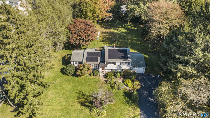 Property Photo:  18 Turner Drive  CT 06473 