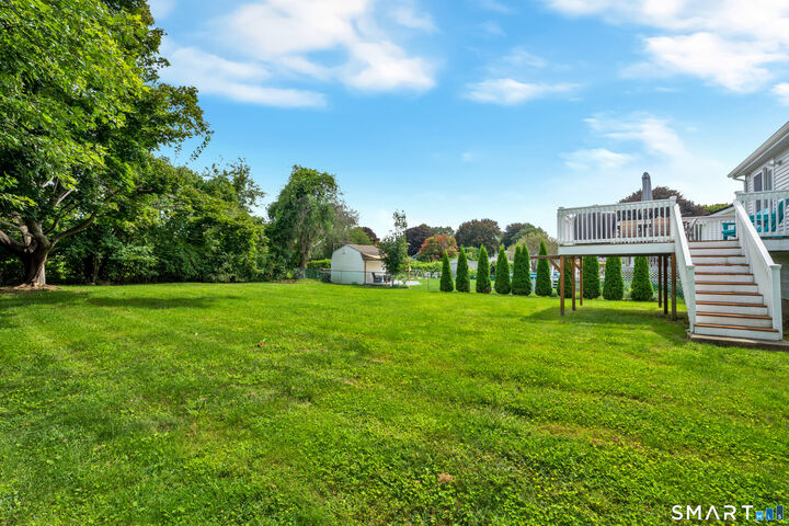 Property Photo: 200 Capstan Avenue CT 06355