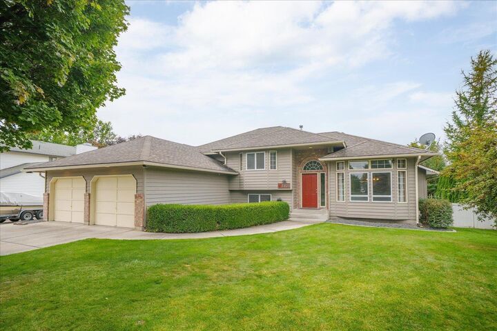 Property Photo:  3808 S Loretta Dr  WA 99206 