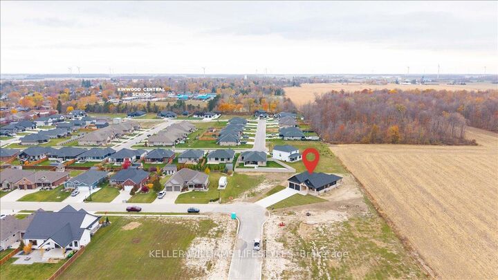 Property Photo:  126 Fraser Crescent  ON N0N 1J0 