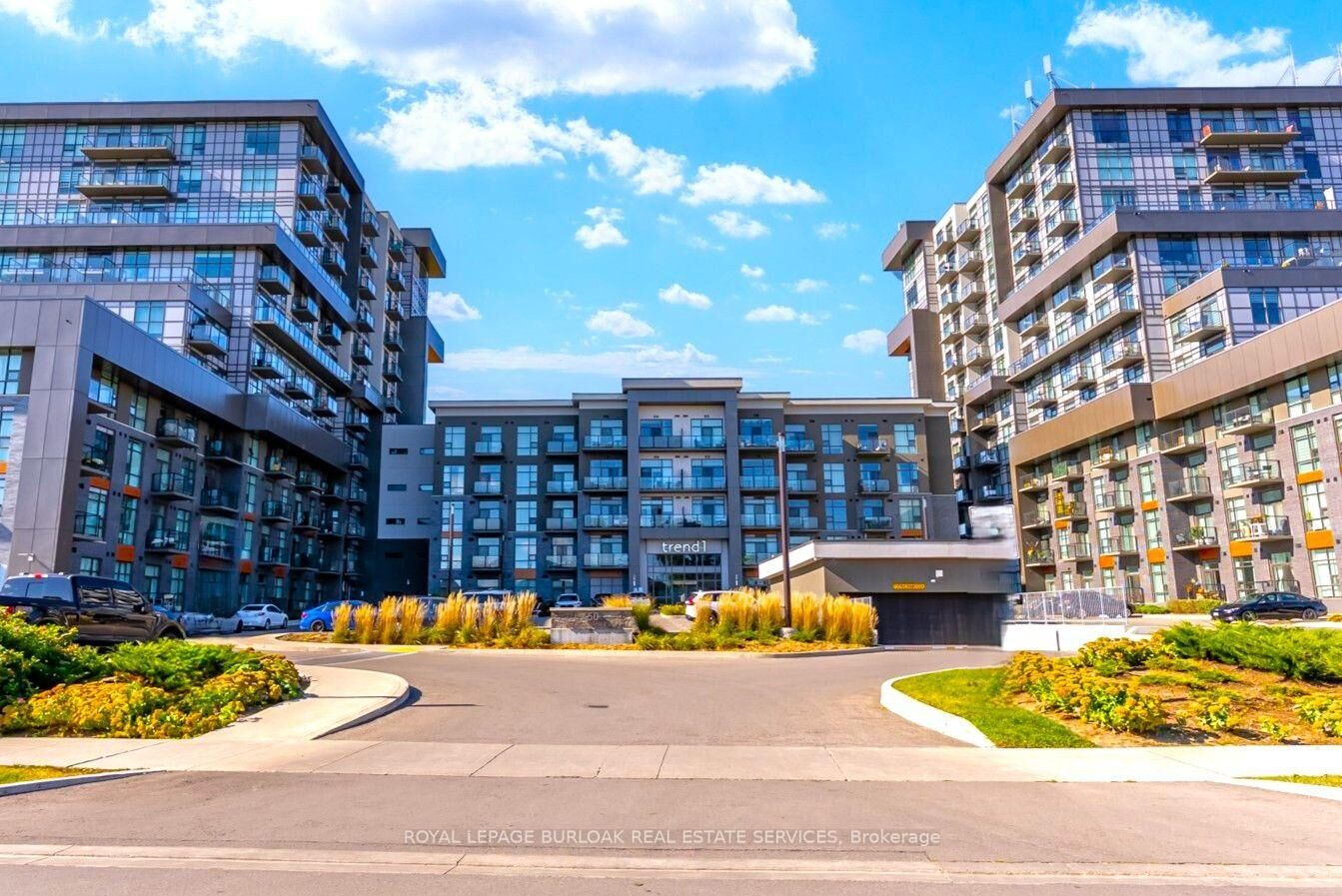 Property Photo:  450 Dundas Street E 516  ON L8B 1Z2 