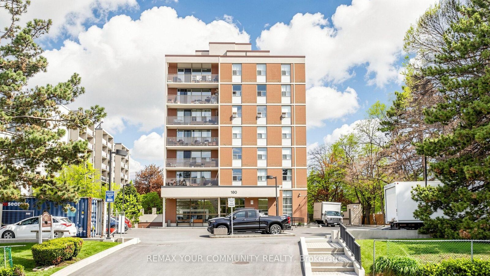 Property Photo:  180 Dudley Avenue 707  ON L3T 4X2 