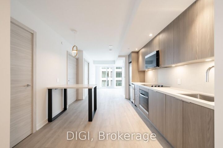 Property Photo:  485 Perth Avenue E725  ON M6N 0B9 