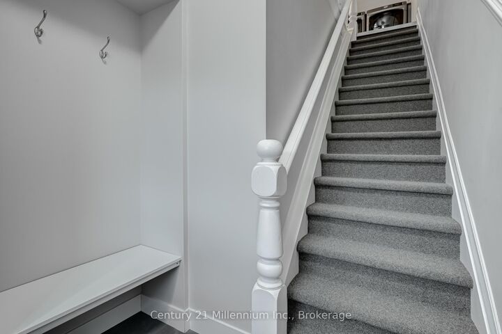 Property Photo:  276 Edward Street Upper  ON N0G 2W0 