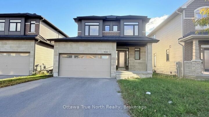Property Photo:  934 Embankment Street  ON K2S 2P6 