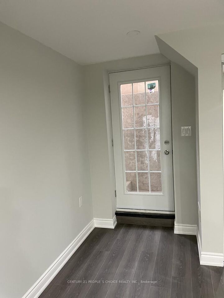 Property Photo:  12 Tetra Court Bsmt  ON L6X 5L9 