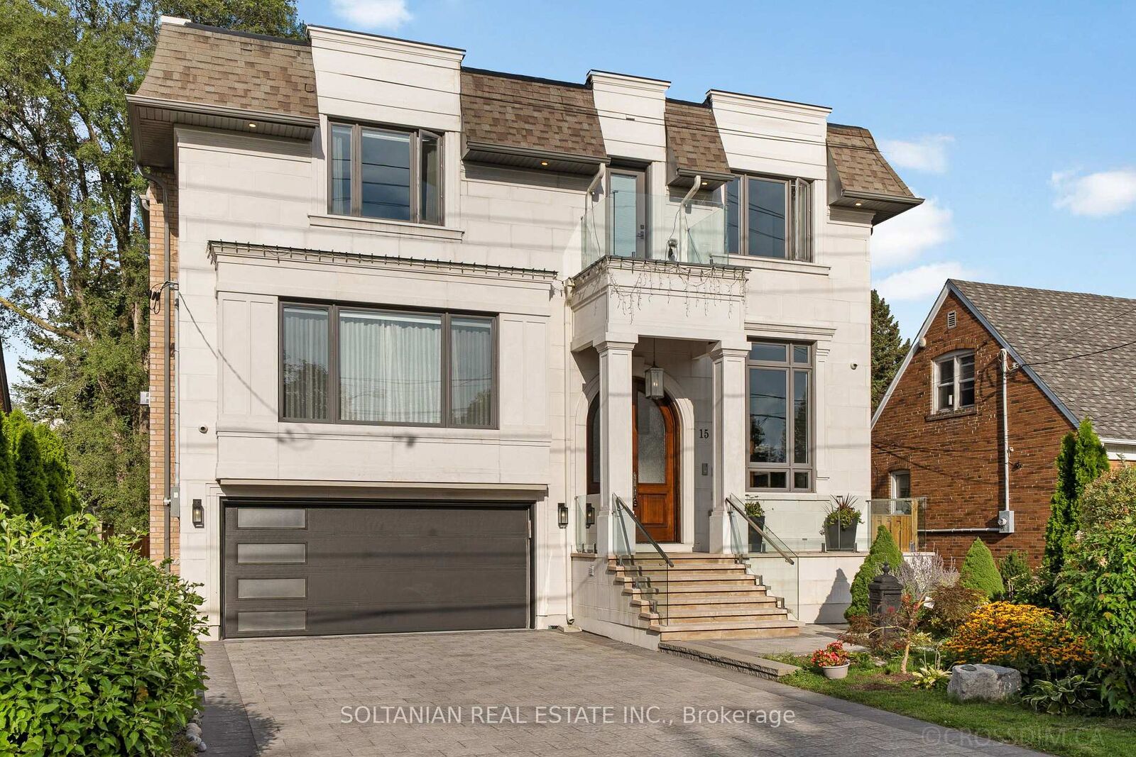 Property Photo:  15 Calvin Avenue  ON M2N 5E4 
