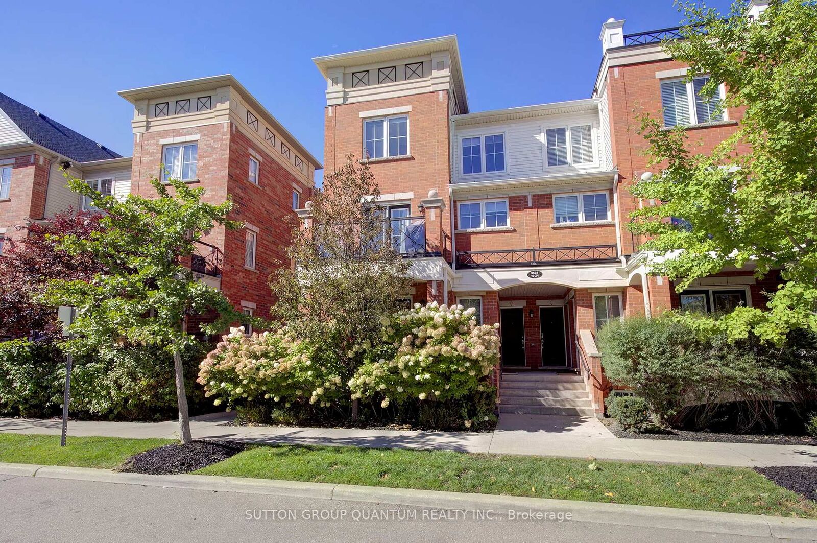 Property Photo: 2504 Post Road 23 ON L6H 0K1
