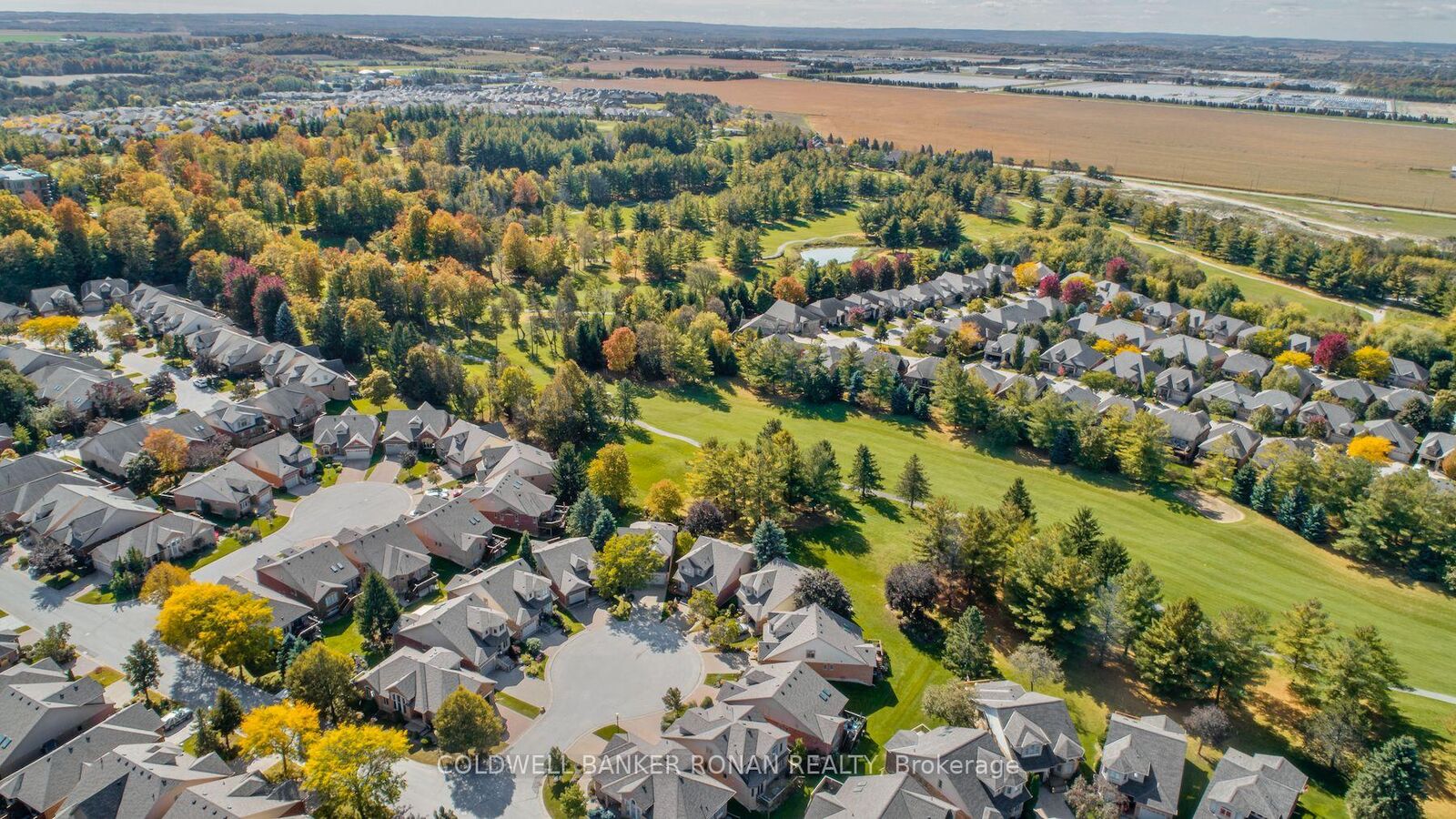 Property Photo:  9 Fortuna Circle  ON L9R 1Z3 