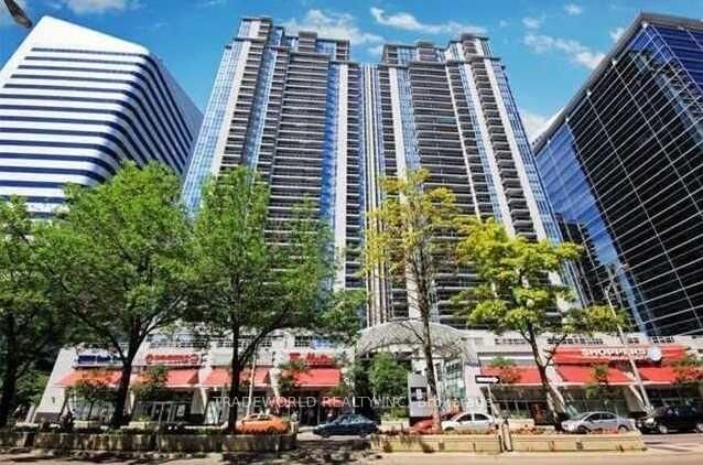 Property Photo:  4968 Yonge Street 3212  ON M2N 7G9 