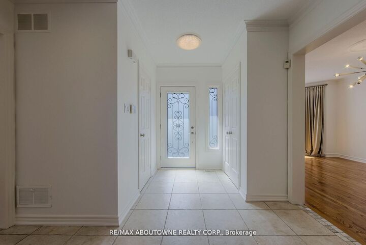 Property Photo:  1487 The Links Drive  ON L6M 2P2 