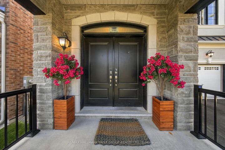 Property Photo: 3302 Marchington Square ON L1X 0N1