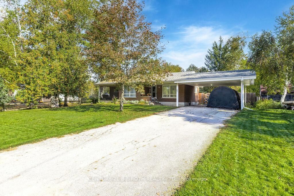 Property Photo: 61 Ward Avenue ON L3V 0J9
