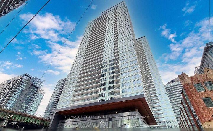 Property Photo:  19 Bathurst Street 2702  ON M5V 0N2 