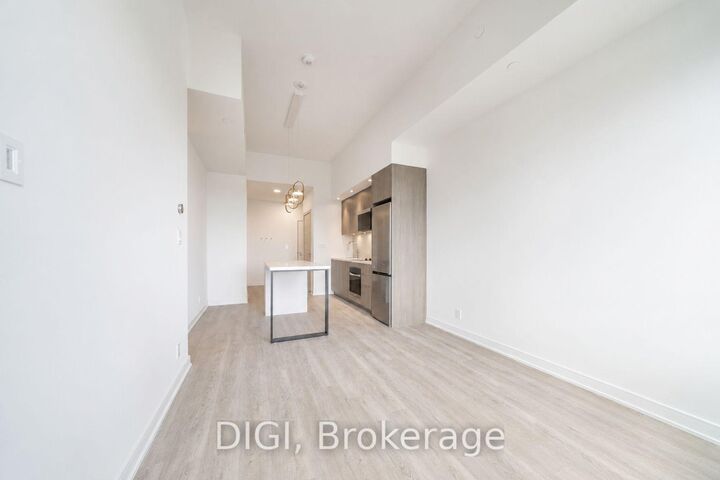 Property Photo:  485 Perth Avenue E620  ON M6N 0B9 