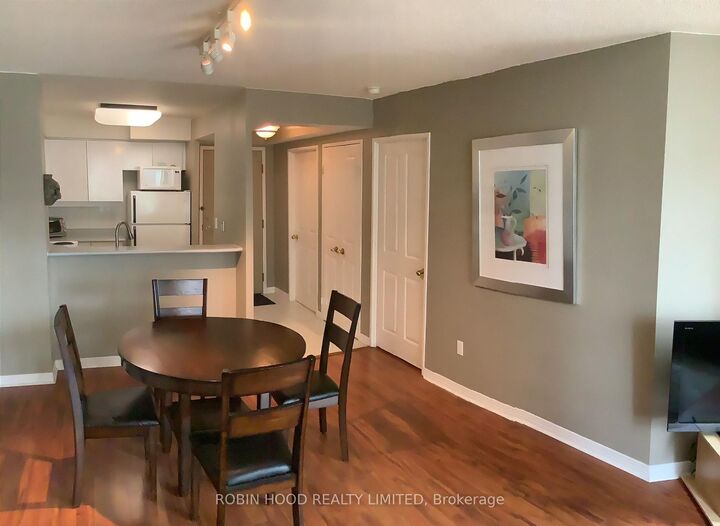 Property Photo:  942 Yonge Street 1005  ON M4W 3S8 