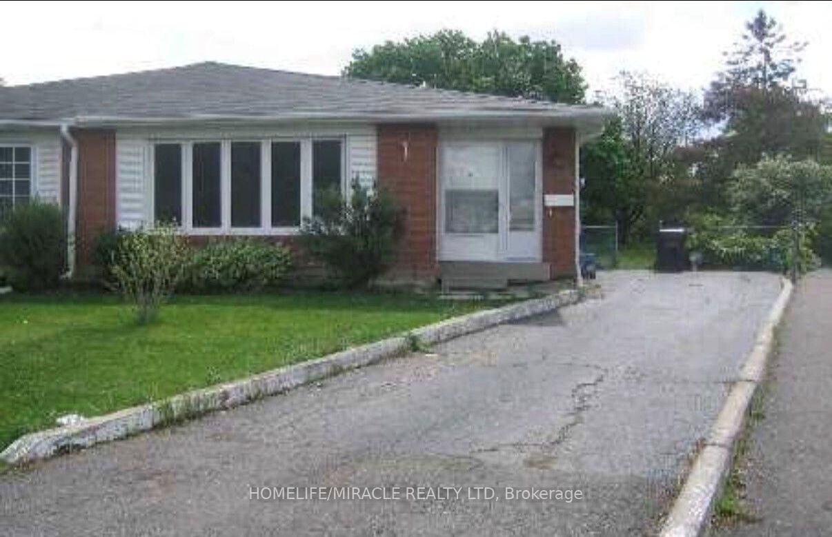 Property Photo: 25 Four Leaf Drive ON M9V 1M7