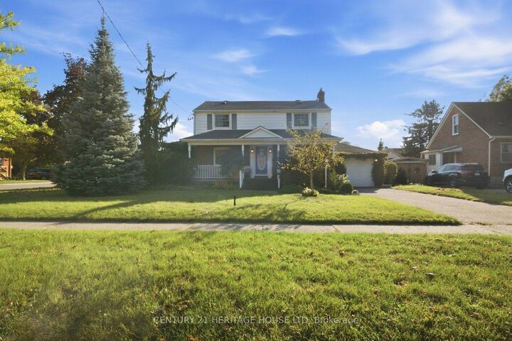Property Photo:  144 St George Street  ON N3R 1V8 