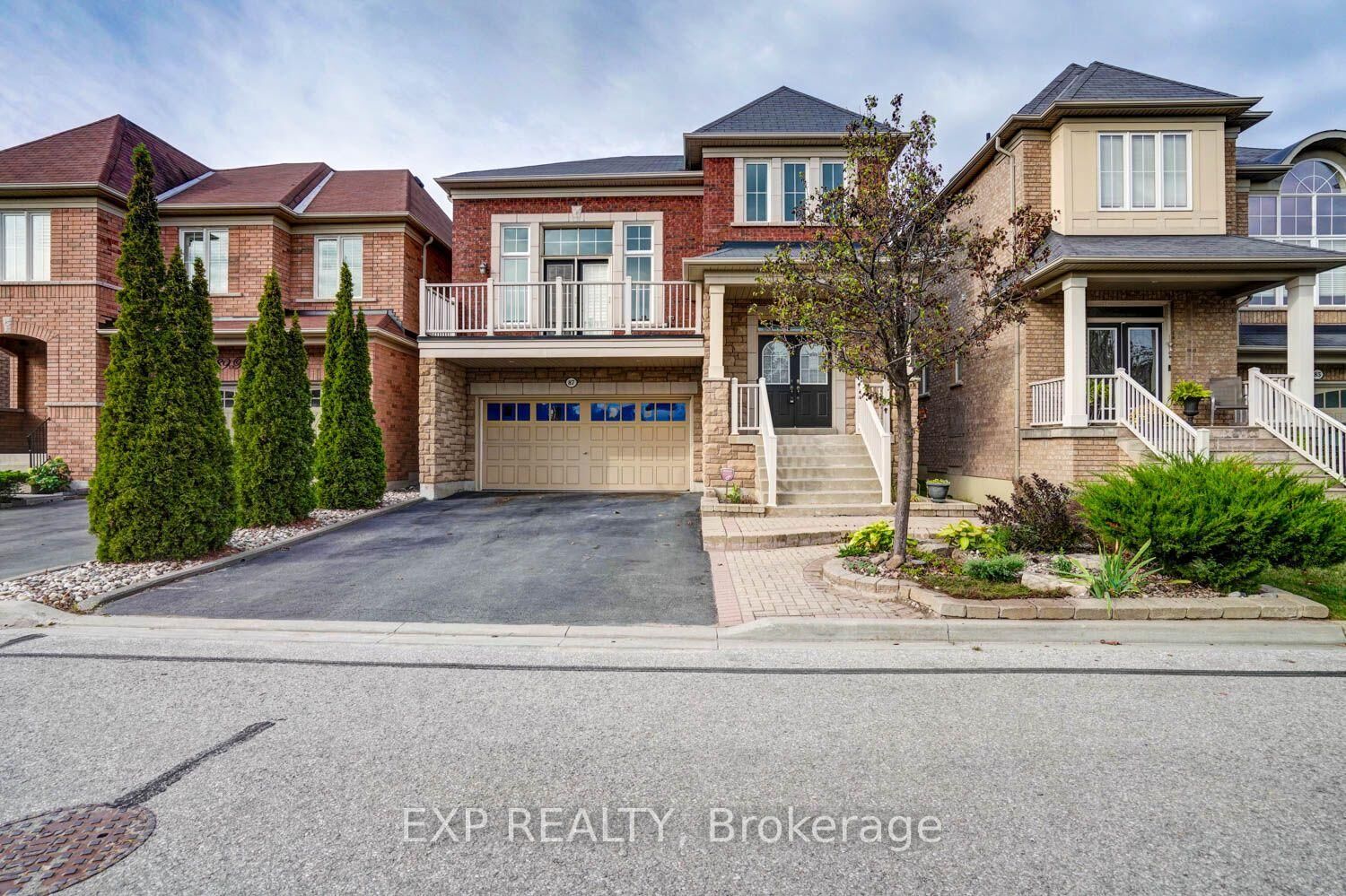 Property Photo:  87 Booker Drive  ON L1Z 0J4 