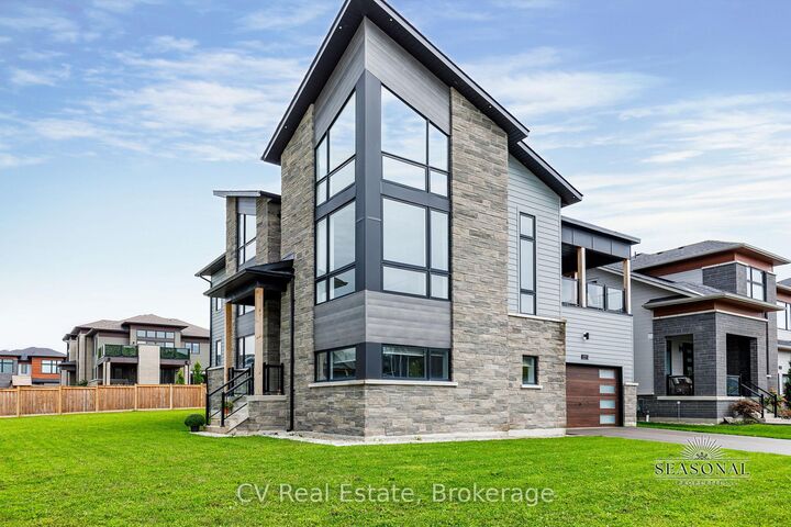 Property Photo:  157 Springside Crescent  ON L9Y 5L3 