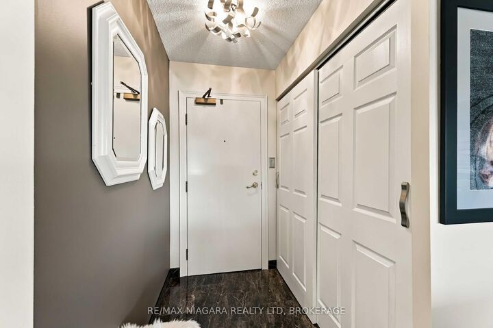 Property Photo:  5100 Dorchester Road 704  ON L2E 7H4 