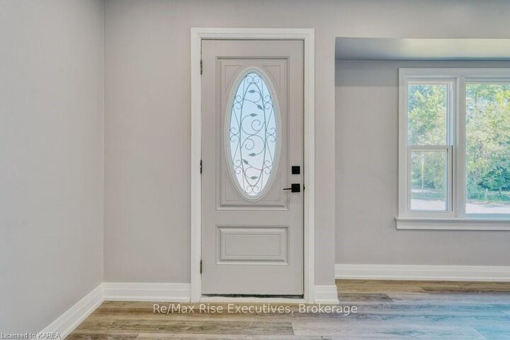 Property Photo:  1640 Mary Street  ON K7M 5J1 